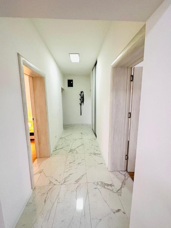 סקופיה Daylight Apartment מראה חיצוני תמונה